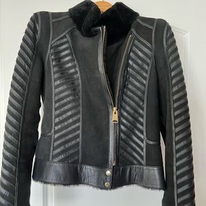 Gorgeous Overland short jacket. Leather and fur. Size Medium. Snug fit.